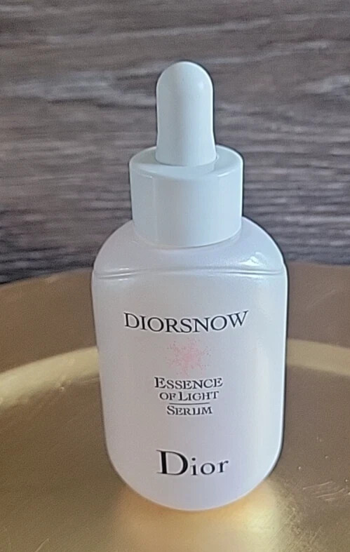 Christian Dior DIORSNOW Essence of Light Brightening Serum 1.7oz