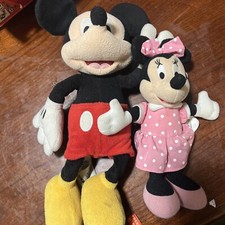 Lot Of 2 Mickey And Minnie Mouse Disney Plush Stuffed Animals Pair one sm md