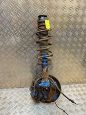 AUDI A1 8X FRONT RIGHT SUSPENSION SHOCK ABSORBER & HUB & CALIPER 2011