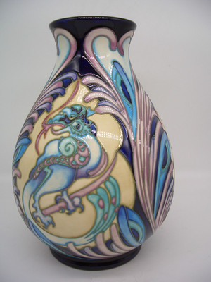 Moorcroft marokkanische Mythen (Drache) von Kerry Goodwin Ref 1256