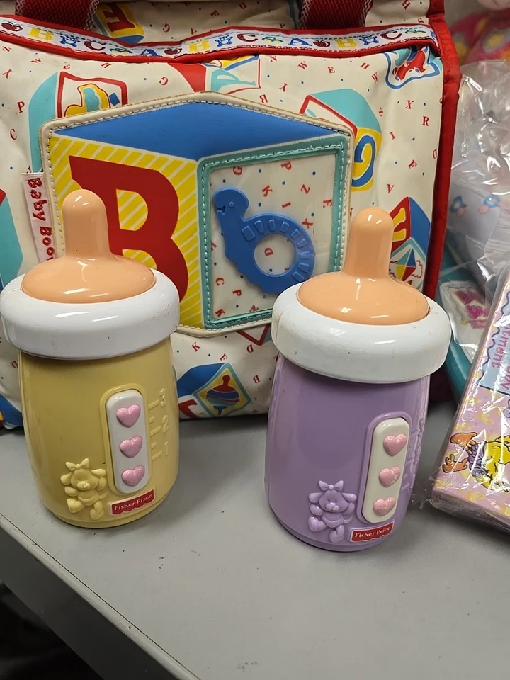 Bolsa de pañales Baby Boom vintage bolso de viaje biberón retro alfabeto aislado años 90’s Foto 3 de 4