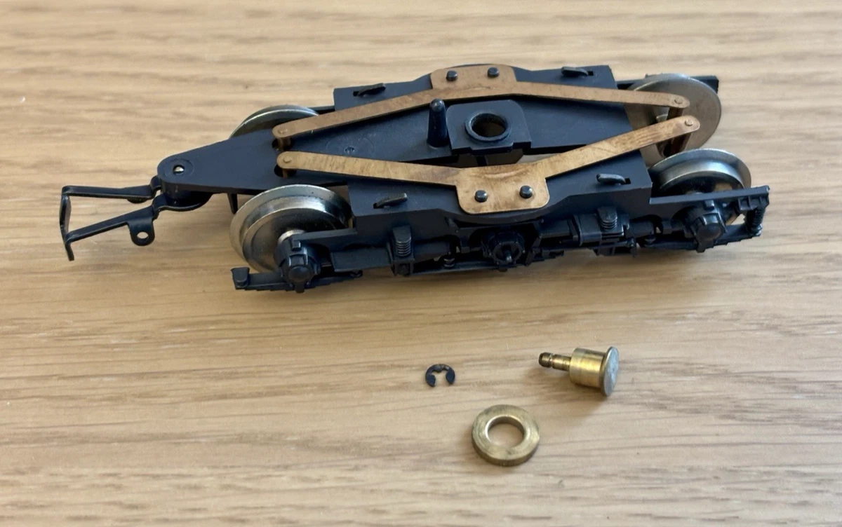 1.02 – Pourquoi choisir la conduite numérique des trains miniatures ? – Numérique DCC Trains