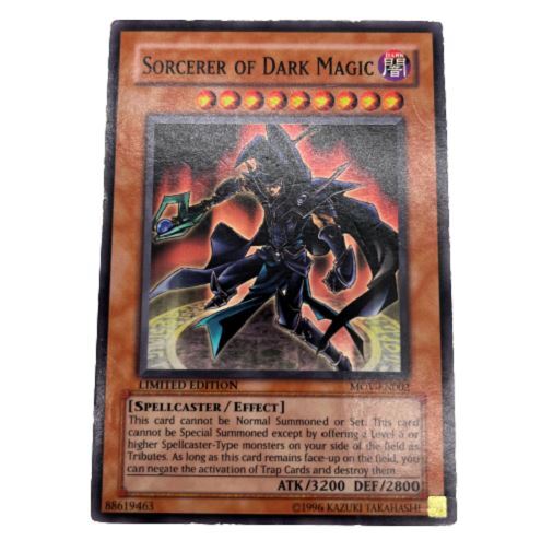 sexiest yugioh cards MAGO-EN082 - Noble Knight Drystan - Gold Letter Rare main image 0