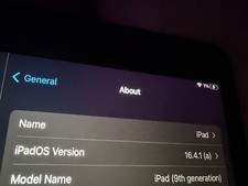 TIK TOK INSTALLED Apple iPad 9th Gen64 GB, Wi-Fi, 10.2 in - Space Gray