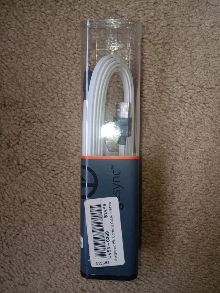 Cable USB a micro Ventev Chargesync de 3,3 pies Foto 4 de 4