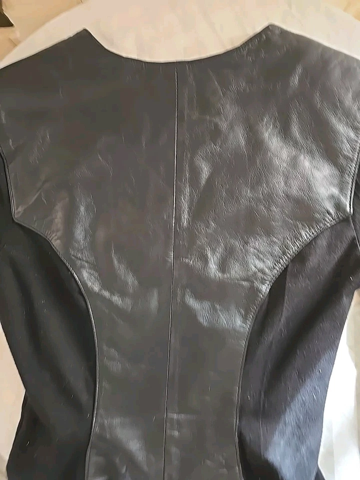 VESTIDO DE CUERO VINTAGE WILSONS vestido panel esculpido Foto 4 de 4