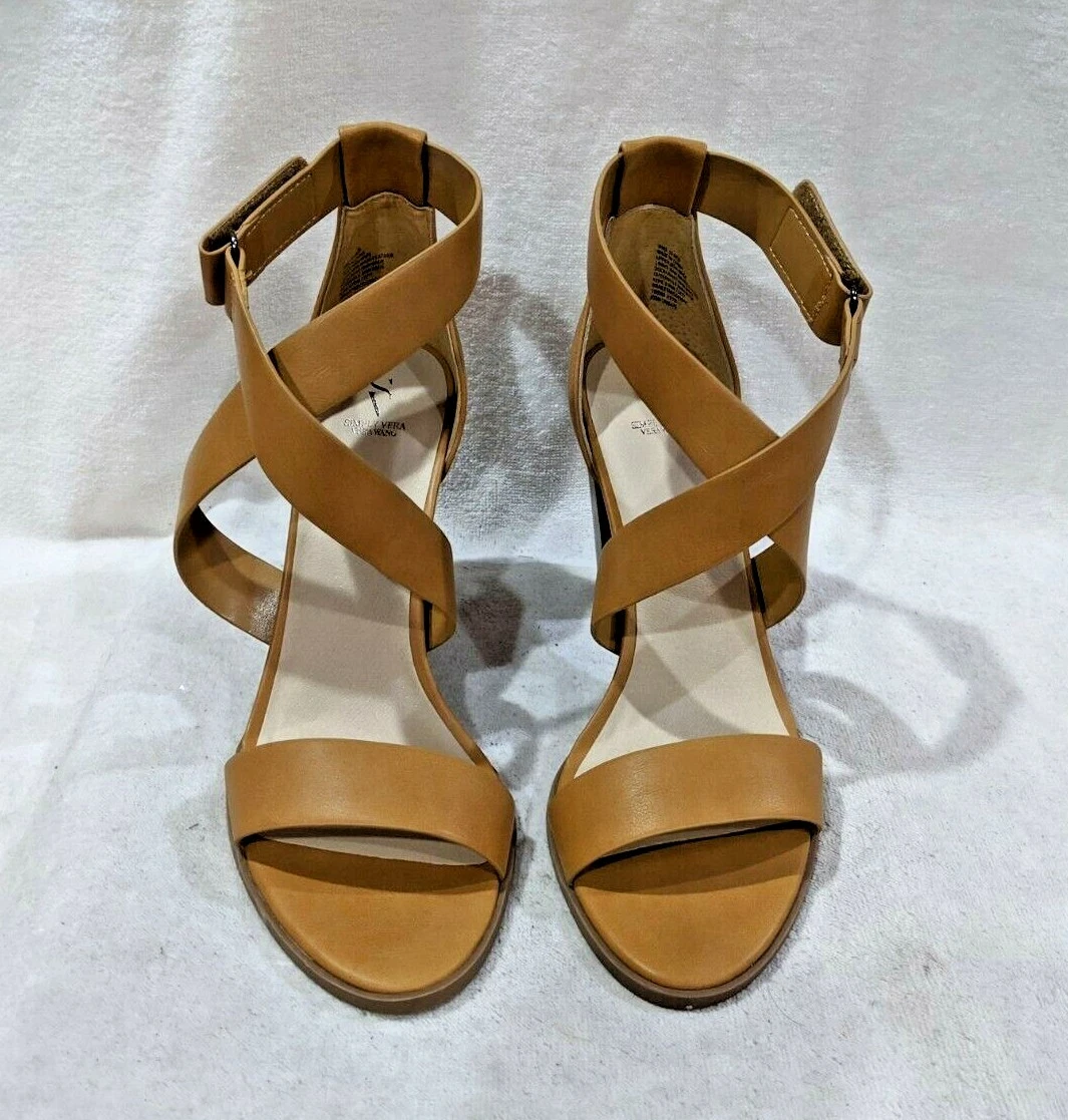 Simply vera vera wang sandals sale