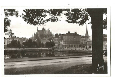10 TROYES QUAI DES COMTES DE CHAMPAGNE