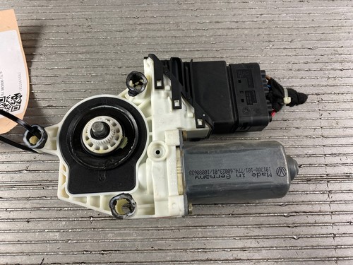 64682 Motor Fensterheber rechts hinten VW Golf IV Variant (1J) 1J1959812C