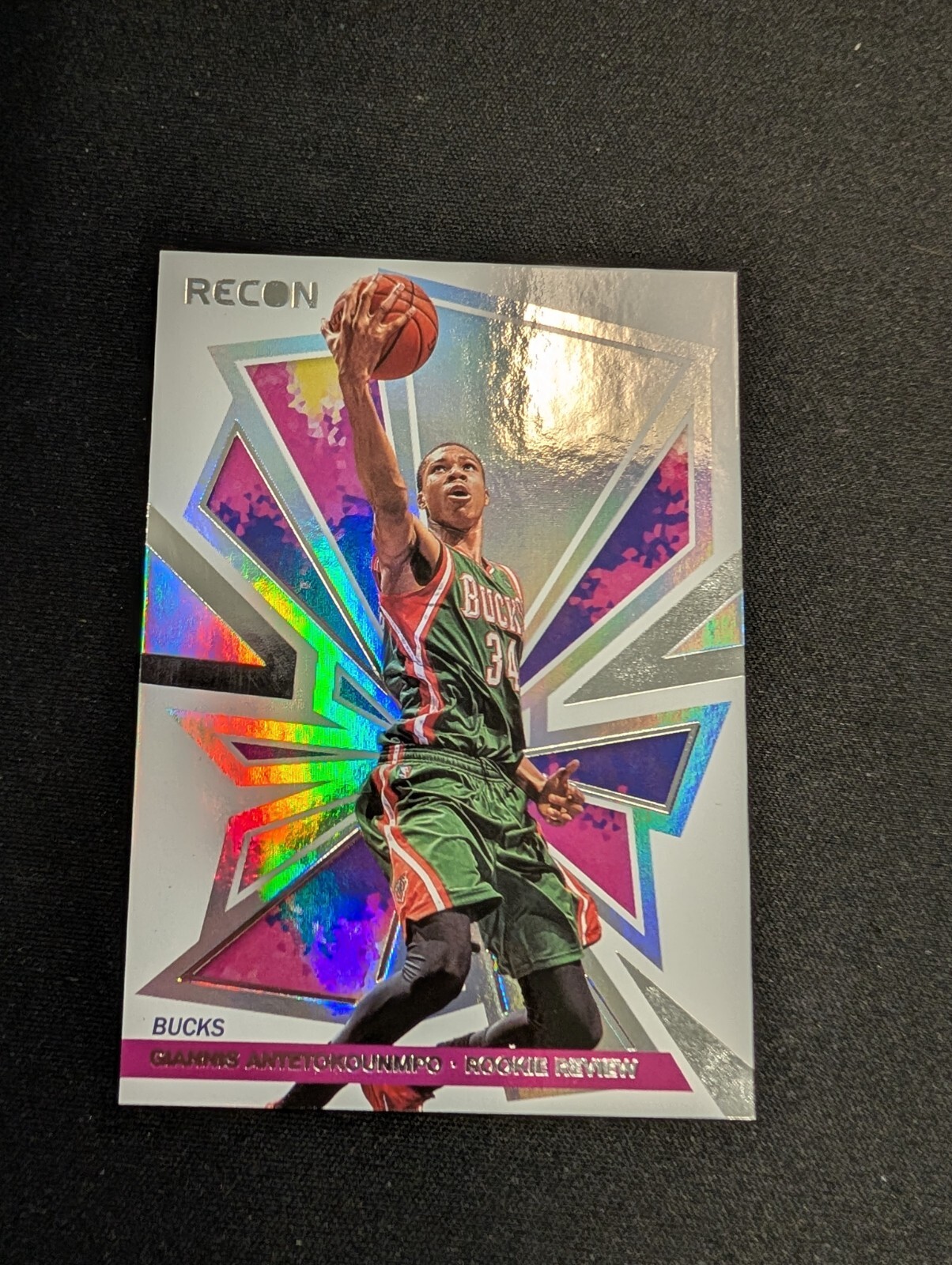 Giannis Antetokounmpo 2020-21 Panini Recon Basketball Rookie Review #20 BUCKS