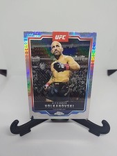 Alexander Volkanovski - 2025 Topps Chrome UFC Prism Refractor #18