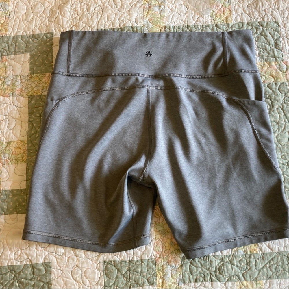 Picture 3 of 5