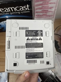 SEGA Dreamcast HKT-3020 Console In Original Box Green Controller & VMU In box!