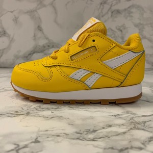 yellow infant shoes
