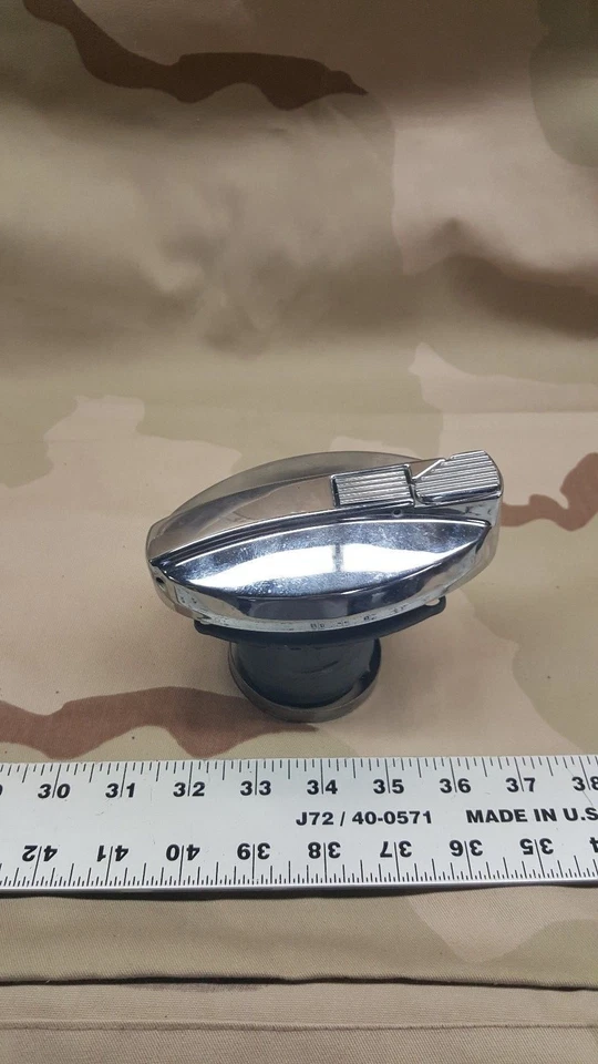 Jaguar XJ6 1980-1983 tapa de gasolina izquierda puerta de combustible OEM 1980 1981 1982 1983 Foto 2 de 4