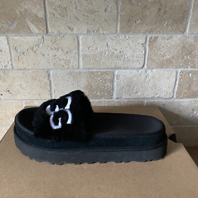 UGG Black Laton Slide Bkack Suede Logo Platform Slide  display picture 2