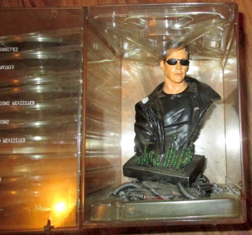 The Ultimate Matrix Collection 10 Disc DVD Box Set w/ Mini Bust - Picture 3 of 5