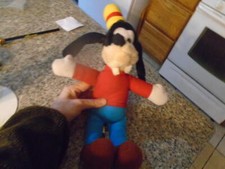 Disneyland Walt Disney World Goofy Plush Doll Stuffed Animal Toy Vintag ID:91527