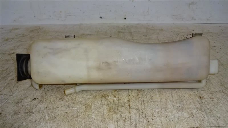 Coolant Reservoir ID: 52027778 Fits 1994 1995 1996 Dodge Dakota Pickup 675882 - Image 4 of 4