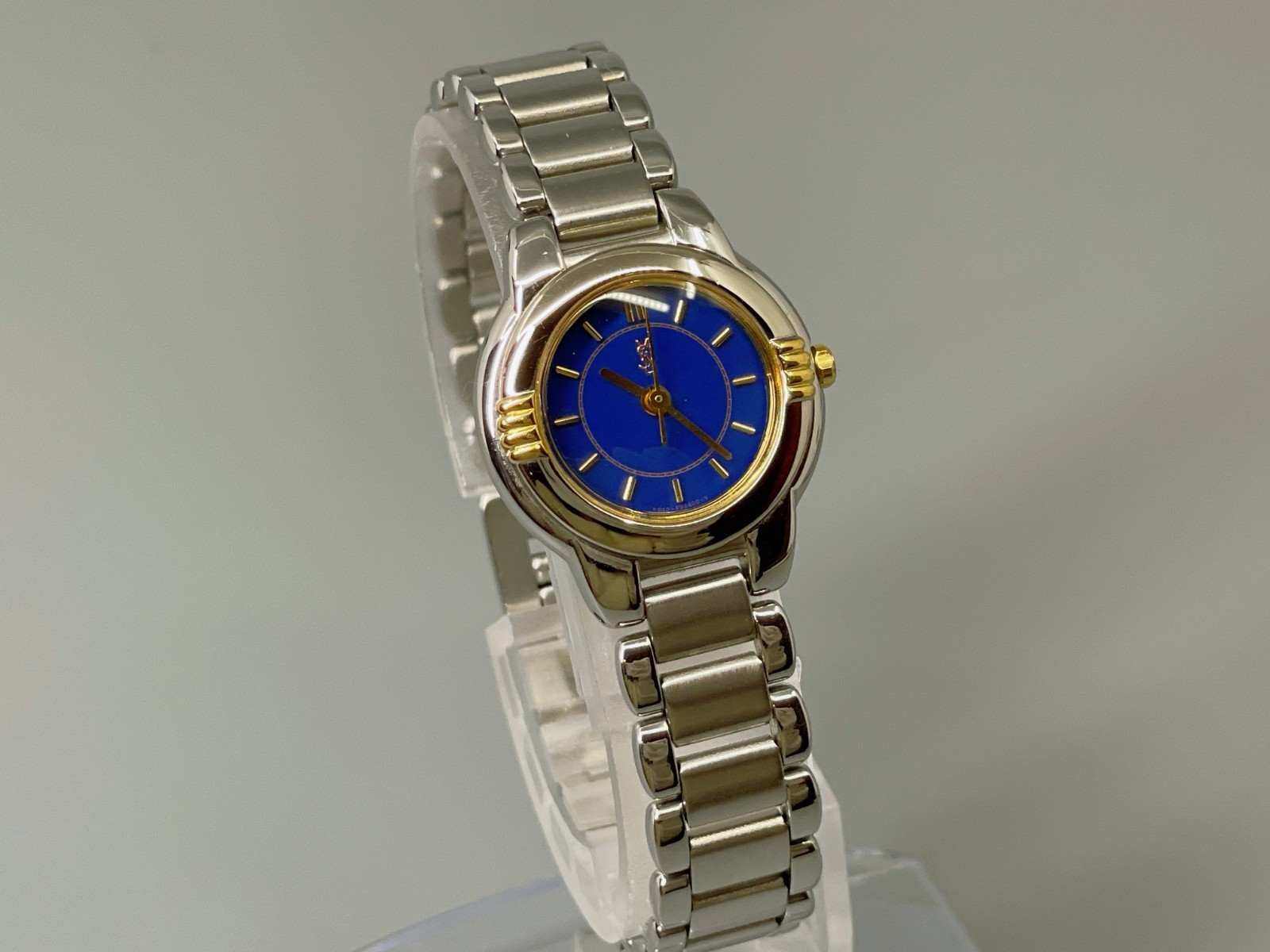 【Near Mint】Yves Saint Laurent Women's Qz 23mm Watch Navy Dial Gold US Stock thumbnail 6