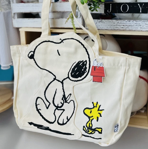 Snoopy Cartoon Canvas Tote – Large Capacity Shoulder Bag for Students & Gifts