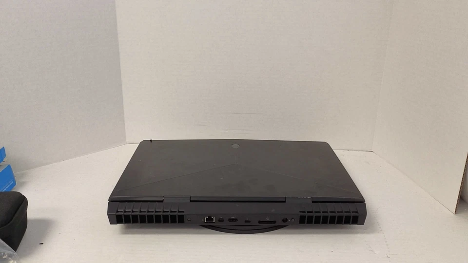 Alienware 17 R5 i7-8750H NVIDIA 1060 6GB SIN MEM/SSD/HDD/OS *LEER Foto 4 de 4