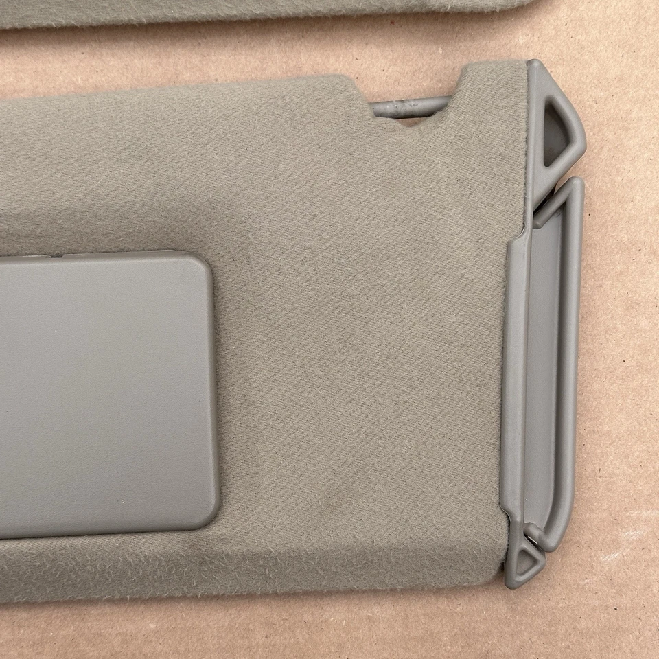 95-99 Tahoe Suburban Yukon Driver LH Pasajero Derecha Parasol Conjunto Tostado 951 Foto 4 de 4