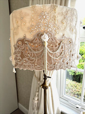 Un paralume tradizionale vittoriano Downton Abbey avorio pizzo perla nappa 20IN50CM