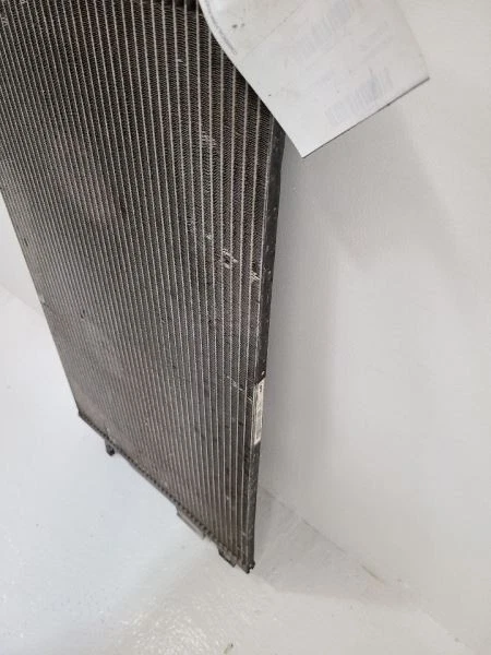 Condensador de aire acondicionado GMC ACADIA 2007-12 3,6 L  Foto 2 de 4