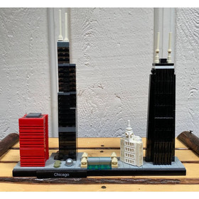 ARCHITECTURE: Chicago (21033) - Complete Bricks -New Sealed original box