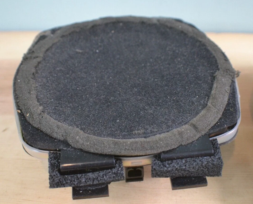 Пара оригинальных динамиков Blaupunkt для задней двери 04–12 Chevy Colorado с дополнительной кабиной 97248410 - Изображение 2 из 4