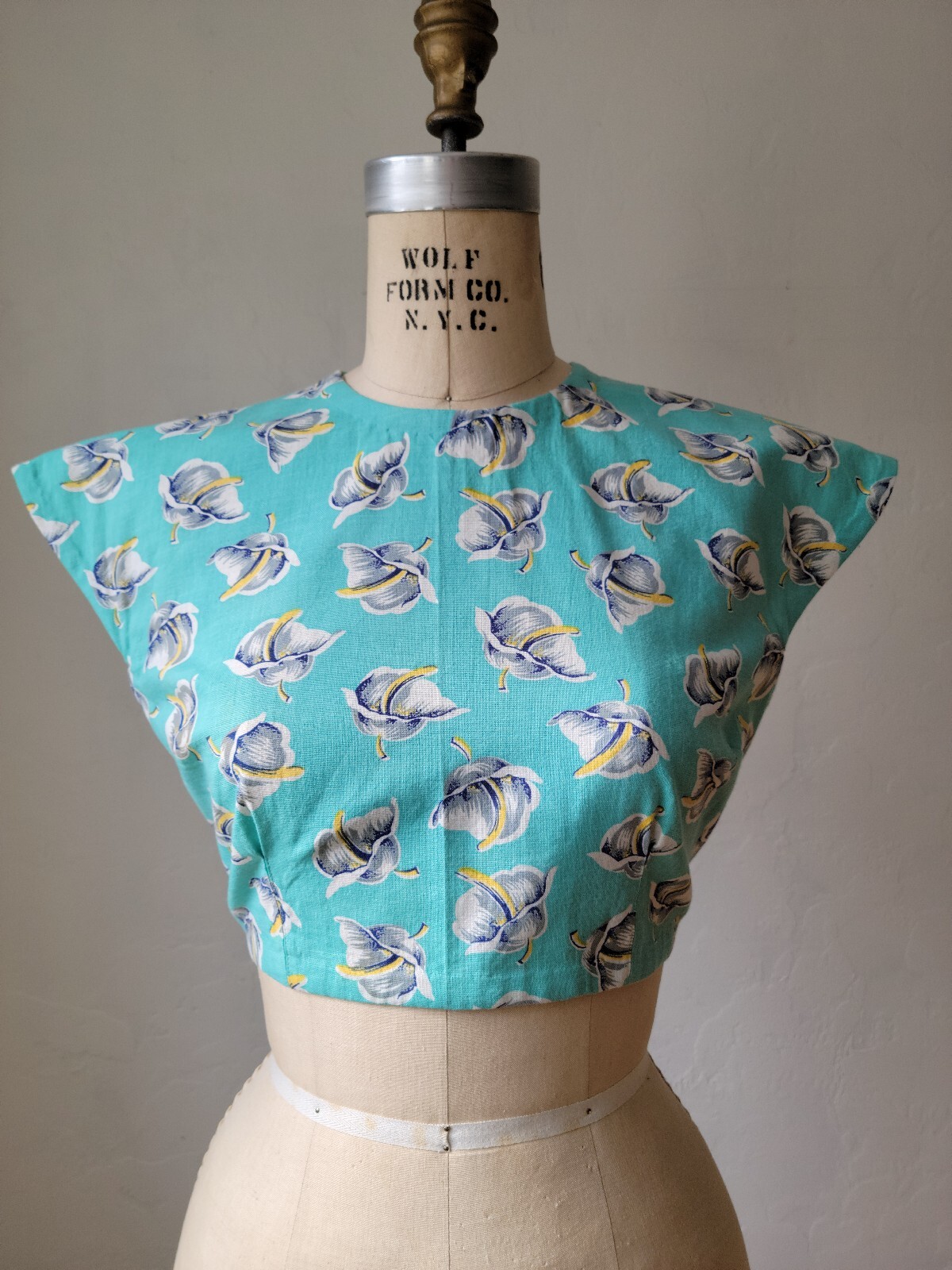 Handmade Vintage Cropped Top Vintage Feedsack Tur… - image 1