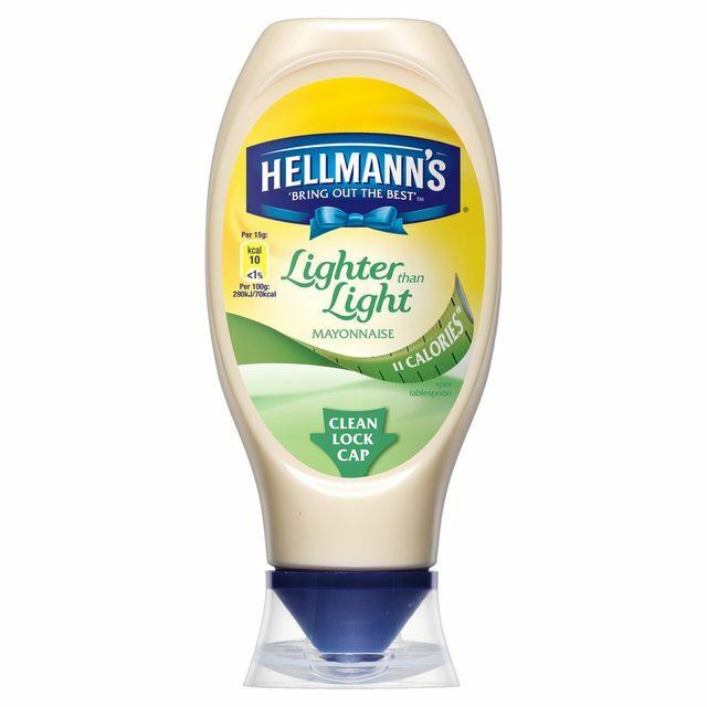 Hellmann's Lighter than Light Squeezy Mayonnaise - 430ml