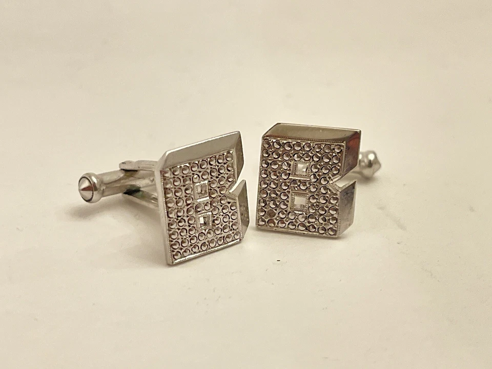 Gemelos vintage en forma de "B" de ley 925 marcasita estilo postal letra BB Foto 4 de 4