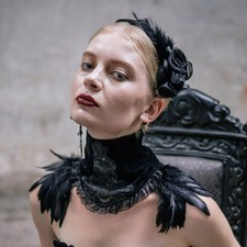 Gothic Lolita Lace Scarf Vintage Aristocratic Lady Cosplay Feather Collar Shawl