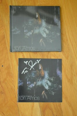 TORI AMOS ~ Autographed '' Native Invader'' CD with COA ~ 2017