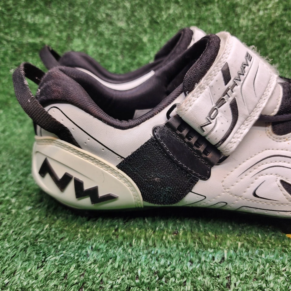 Zapatos para bicicleta de carretera de triatlón de carbono Northwave Tribute talla 7,5 para hombre Foto 3 de 4