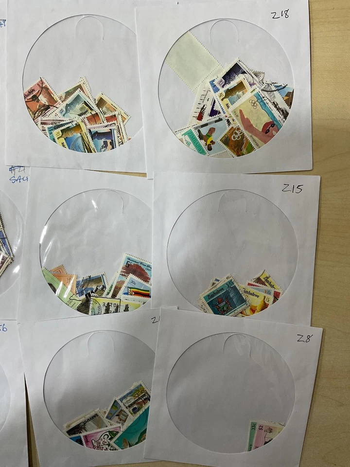 Estampillas de Sudáfrica, RSA, Zimbabue. Paquetes de papel. N147 Foto 2 de 4