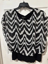 Women's AB Studio Black & White Striped  Sleeveless Top Sz. L
