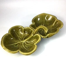 Vintage Ceramic Divided Serving Dish Avocado Green Leaf Shape 11" USA California
