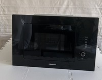 Hisense HB20MOBX5UK Built-In Microwave 20L 800W Black – Unused – Door Damage