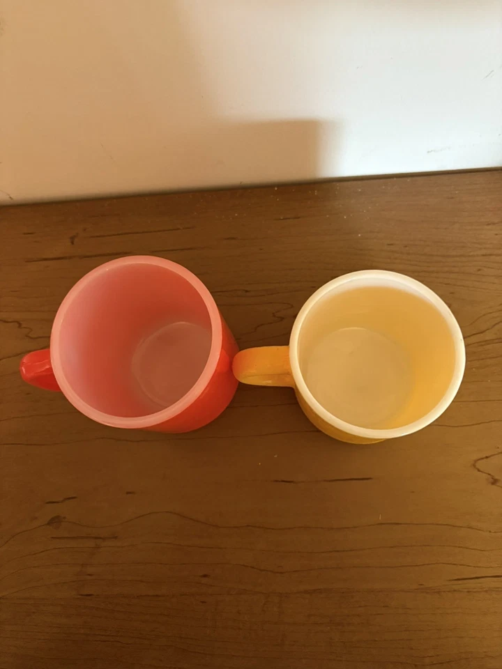 Pair Of Vintage Milkglass Mugs Orange (Glassbake) & Yellow Textured (unmarked) - Image 2 of 4