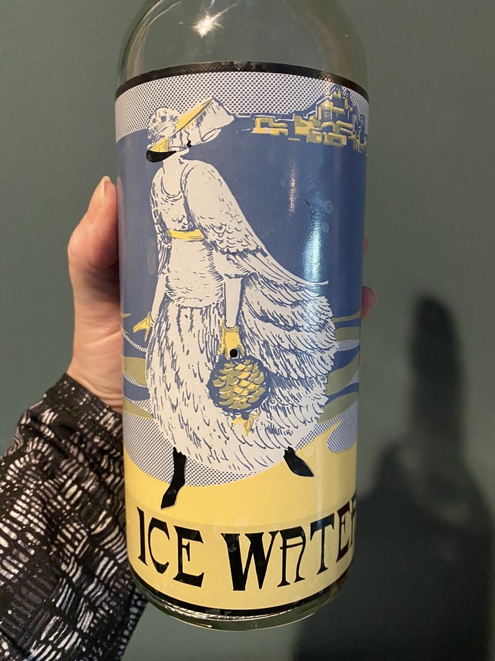 VINTAGE PORCELAIN Flip Top ICE WATER BOTTLE With Graphic, Made In Italy ...