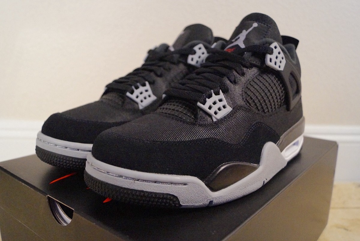 Air Jordan 4 Retro SE Black Light Steel Men's Size 9.5