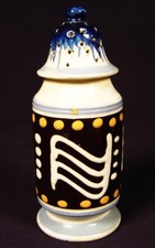 VERY RARE 1800s ORNATELY DECORATED PEPPER POT MOCHAWARE MOCHA WARE MINT
