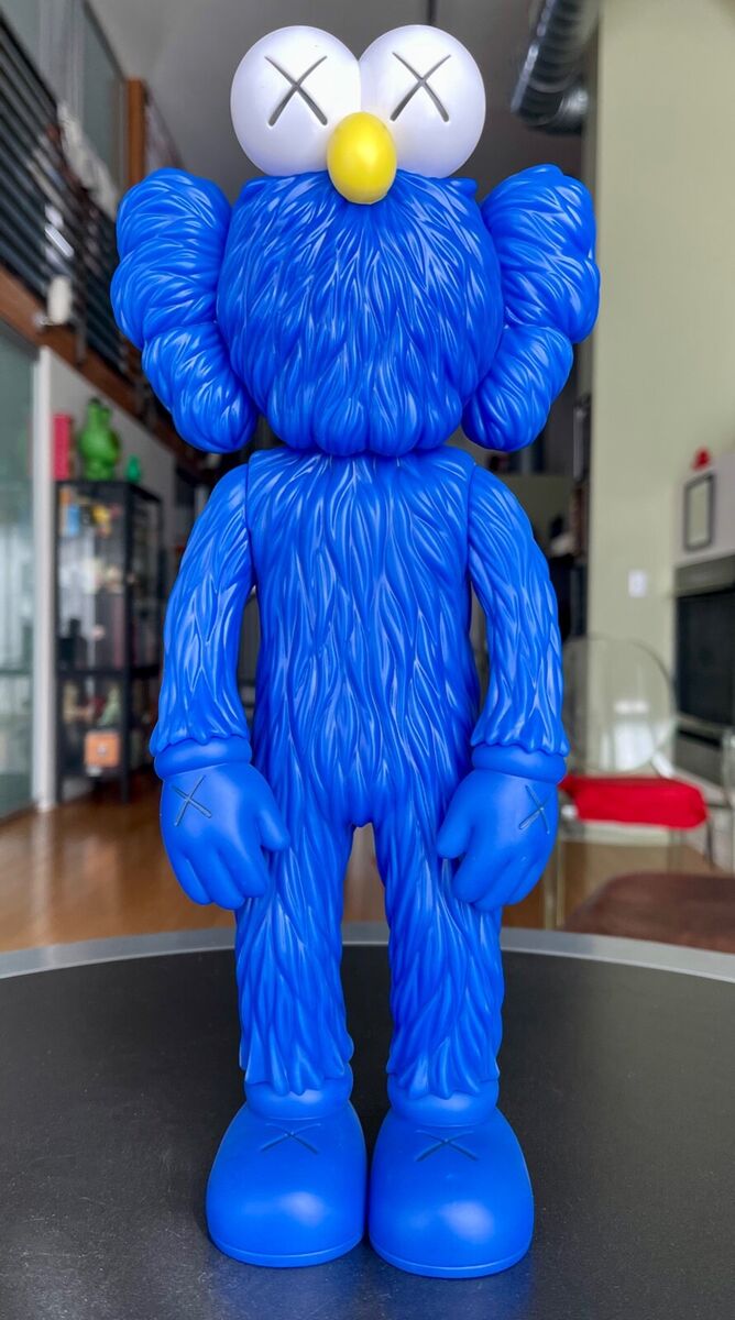 KAWS BFF 13 KAWS BFF 13