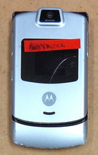 Motorola RAZR V3m - Silver and Black  CDMA  Cellular Flip Phone