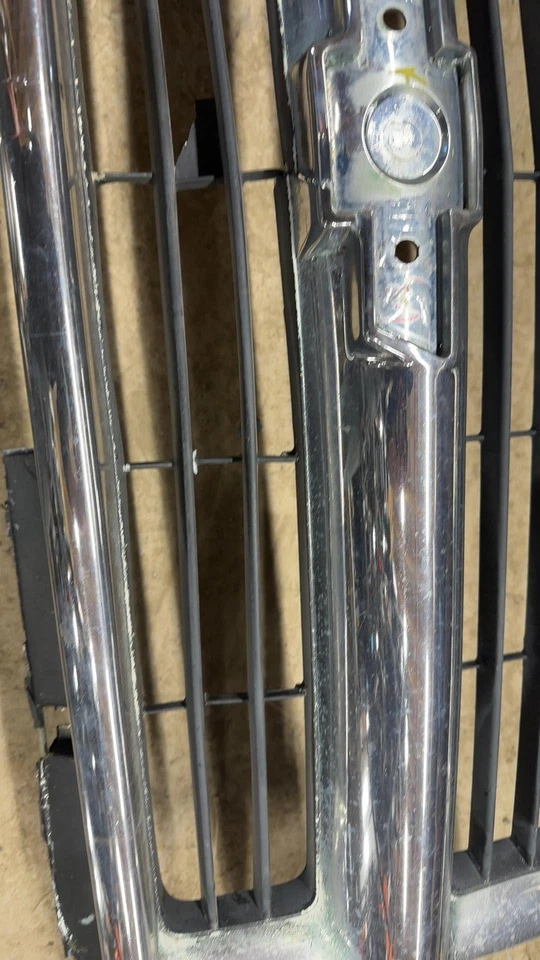 98 CHEVY PICKUP 1500 Grille Composite Headlamps Chrome - Image 3 of 4