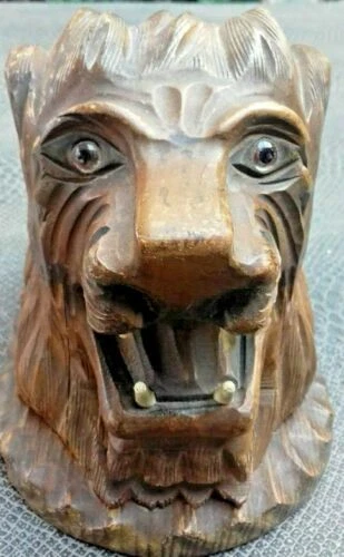 Objets du XXe siècle et récents en bois art déco