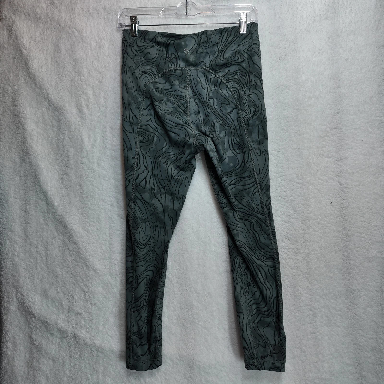 athleta ultimate stash pocket 7/8 marble print activewear leggings